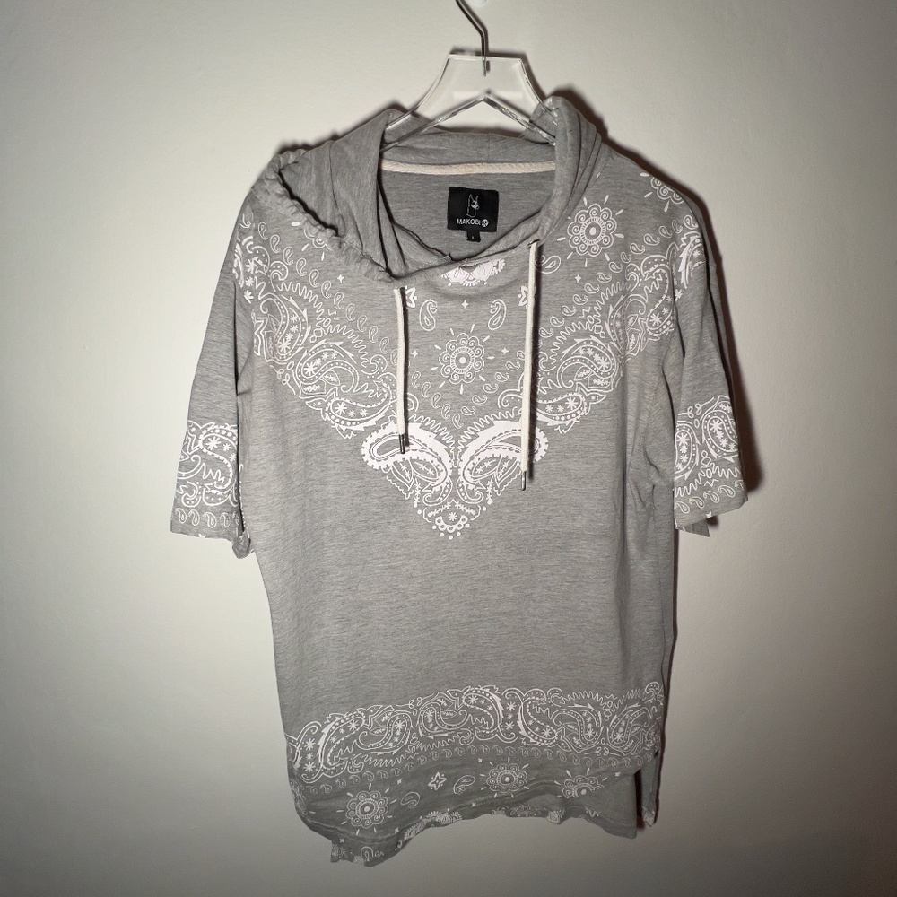 MAKOBI Short-Sleeve Pullover Hoodie Sweatshirt